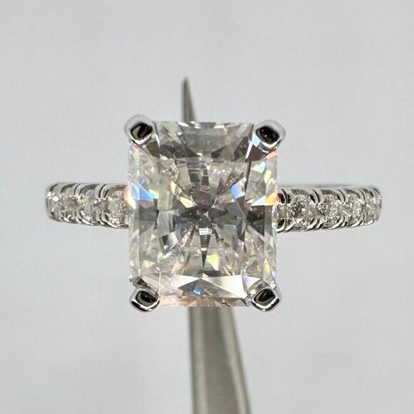 Moissanite Diamond Engagement Ring Radiant Cut Wedding Anniversary GRA 18K 925 - Picture 1 of 12